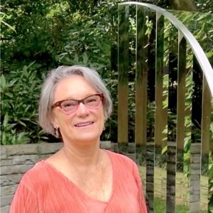 Meet your Posher, Debra